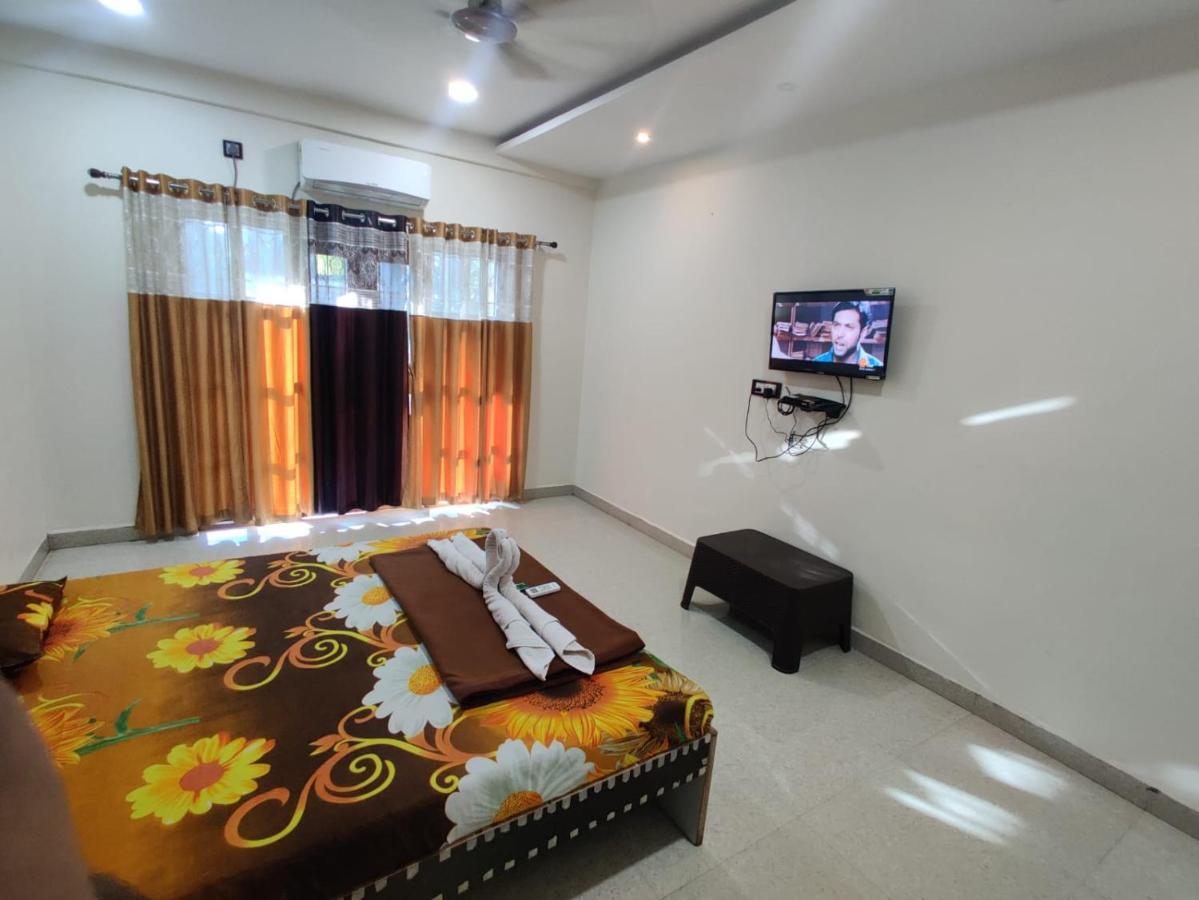 Siddhivinayak NX Hotel Malvan Bagian luar foto